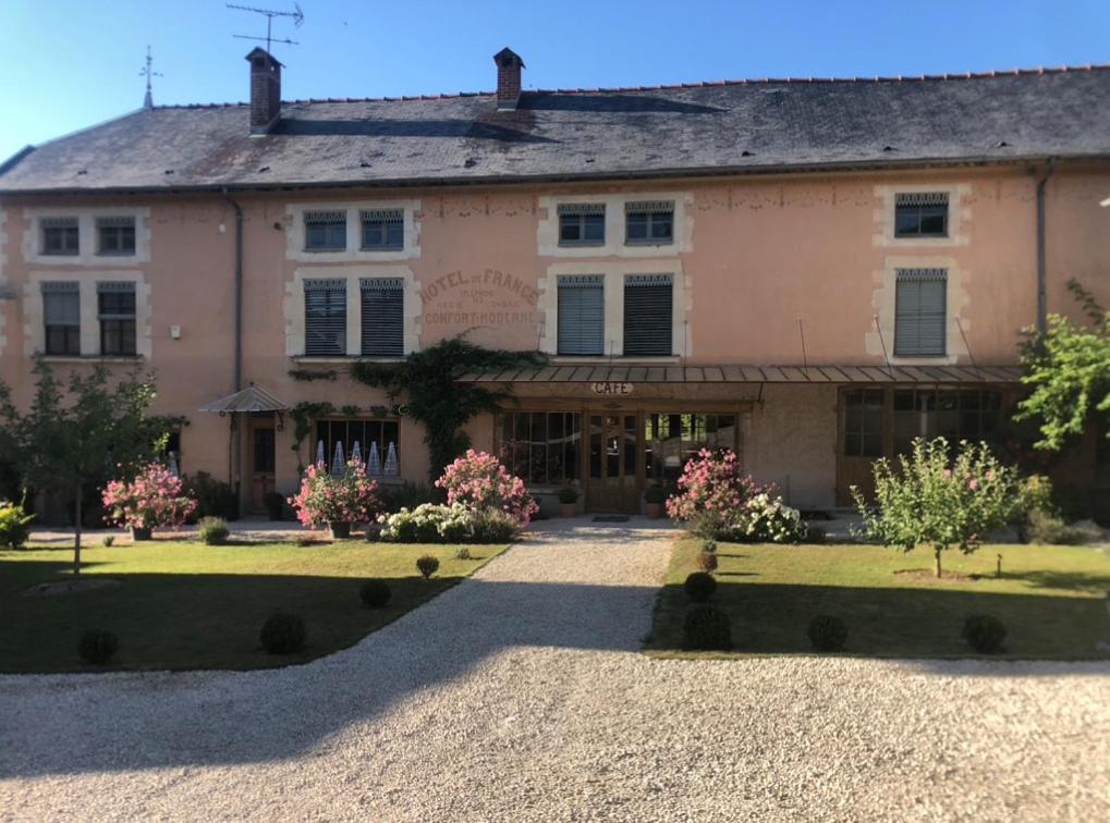 Domaine Hotel De France Cunfin المظهر الخارجي الصورة